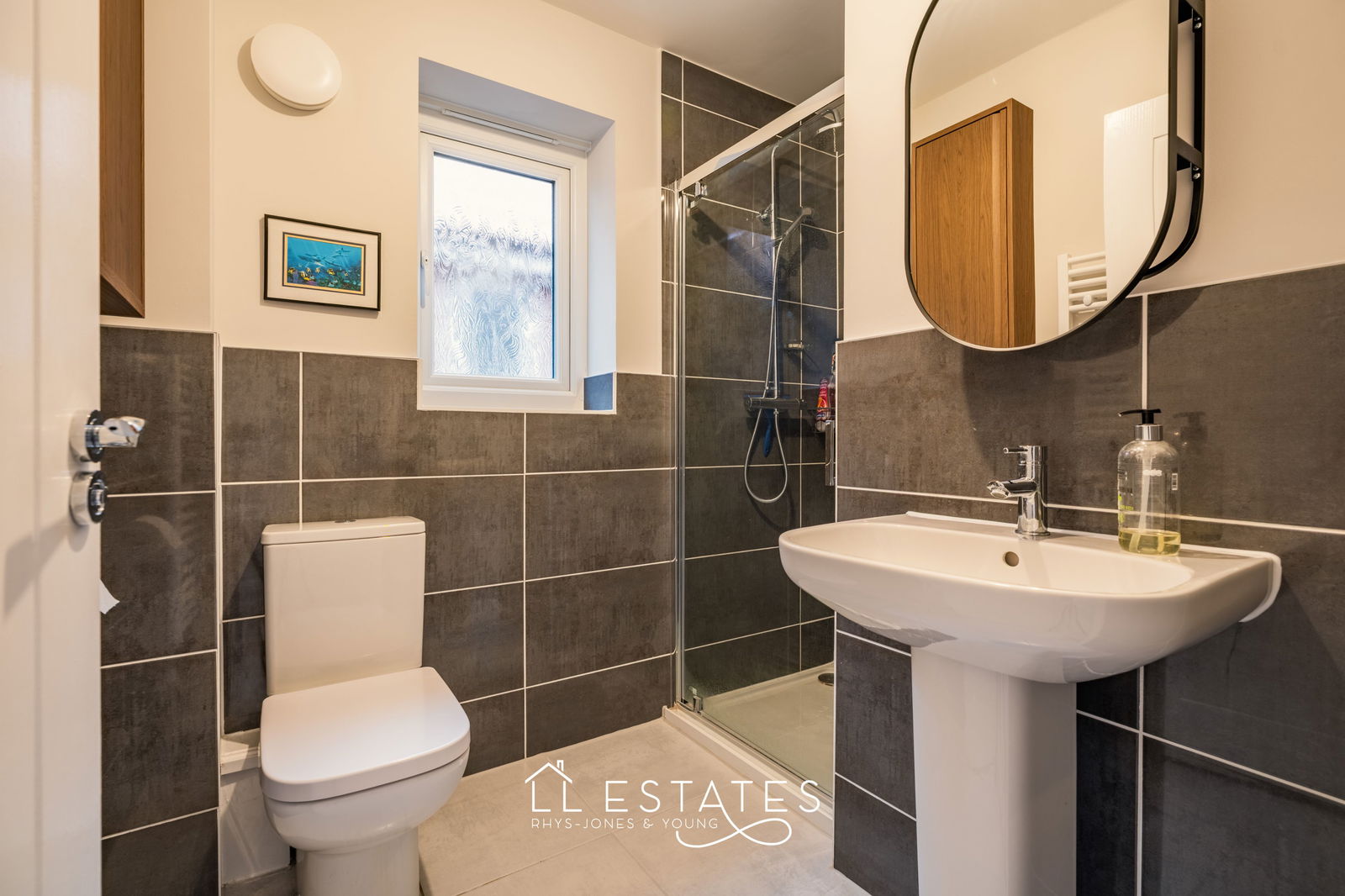 3 bed detached house for sale in Rhodfa'r Gydlifiad, St Asaph , LL17 0FB  - Property Image 10