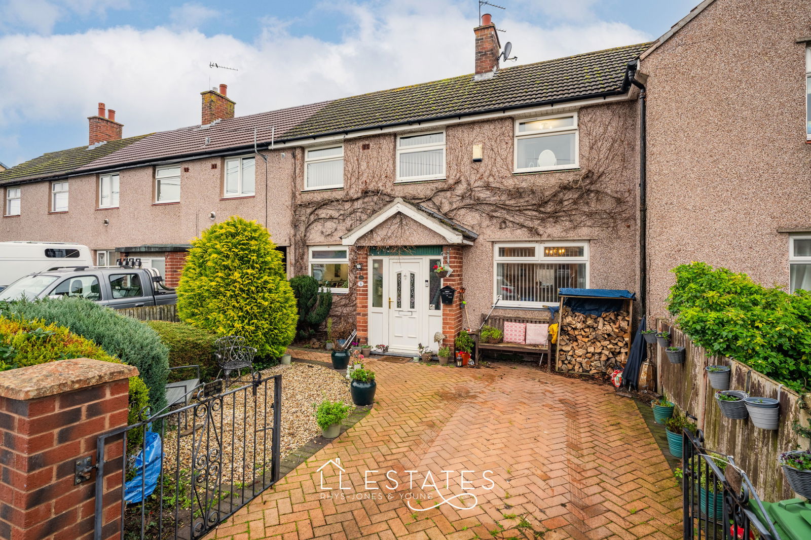 3 bed terraced house for sale in Princes Park, Rhuddlan, LL18 5RW