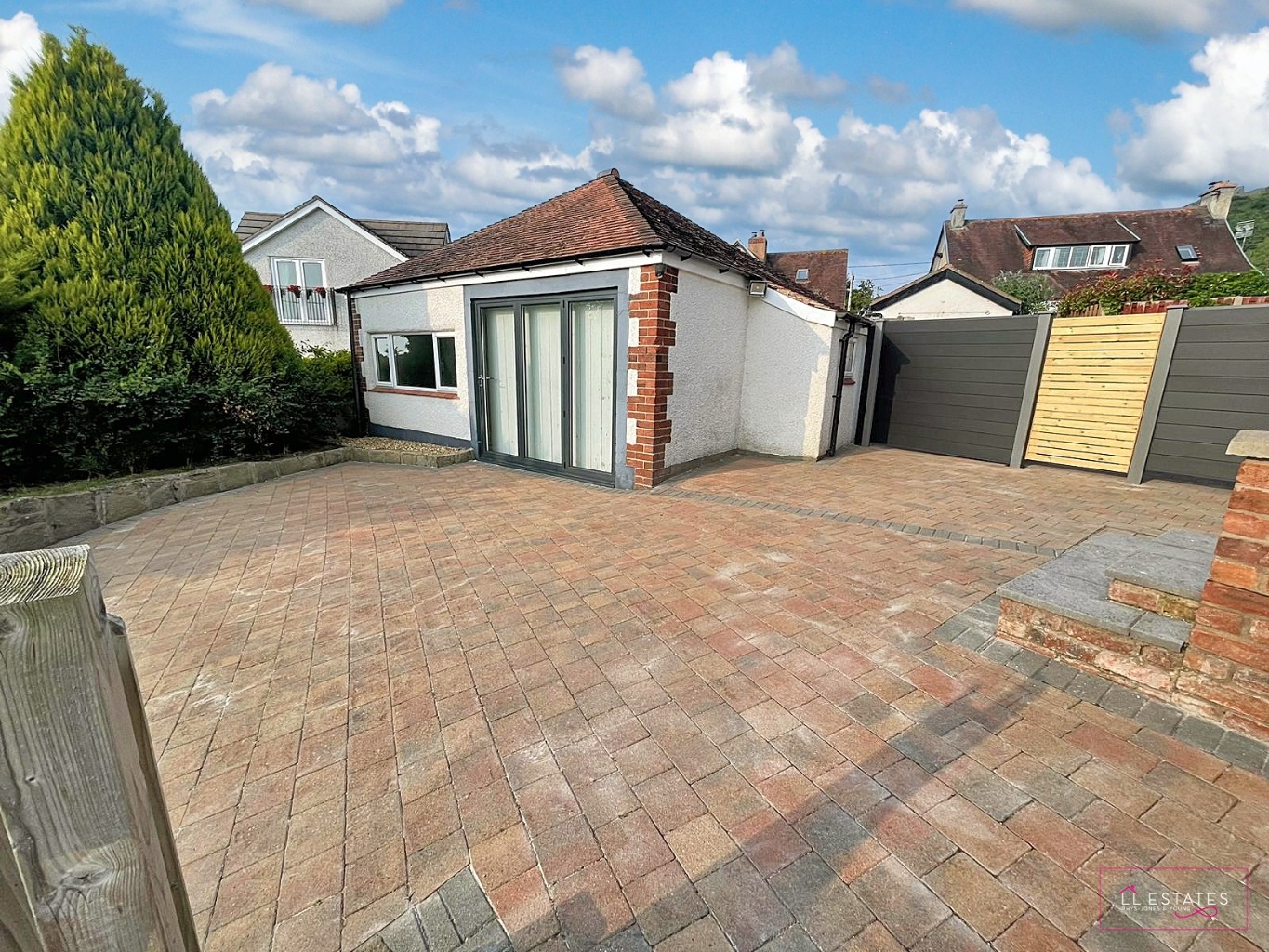 3 bed detached bungalow for sale in St Asaph Road, Rhyl  - Property Image 12