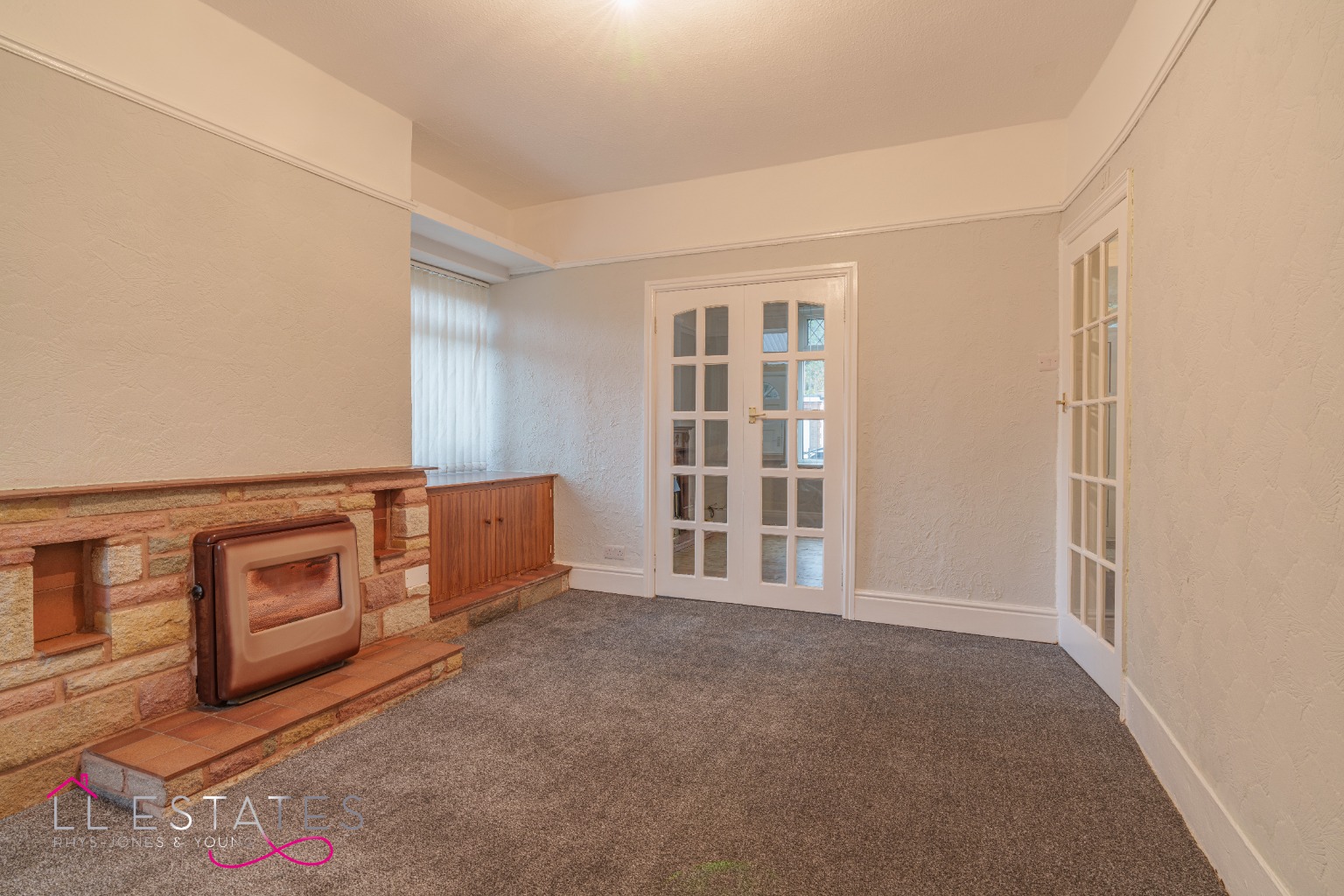 2 bed semi-detached house for sale in Main Road, Flintshire  - Property Image 4