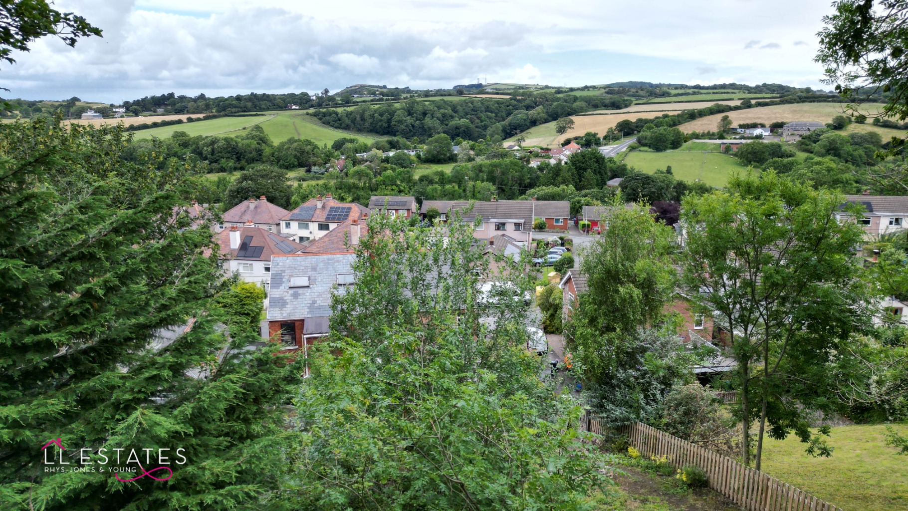 3 bed detached house for sale, Denbighshire  - Property Image 2