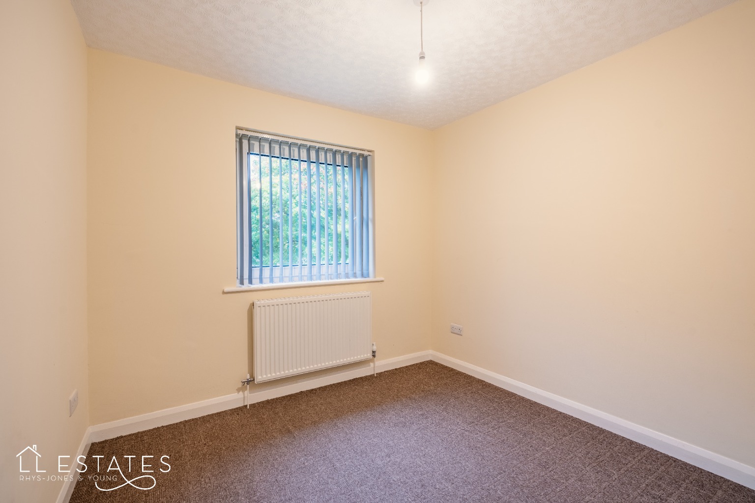 2 bed semi-detached bungalow for sale in Maes Meurig, Prestatyn  - Property Image 5