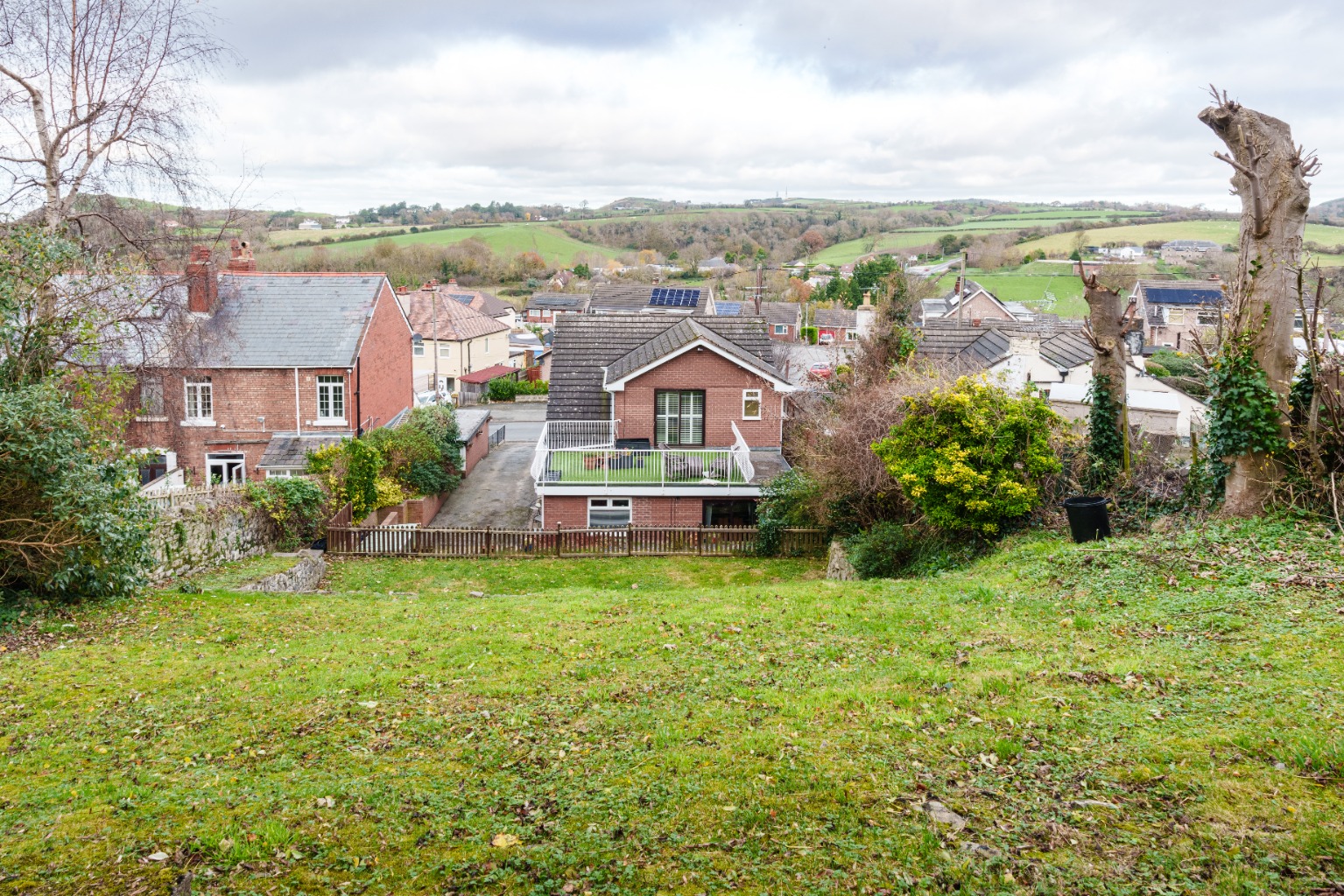 4 bed detached house for sale in Hiraddug Road  - Property Image 15