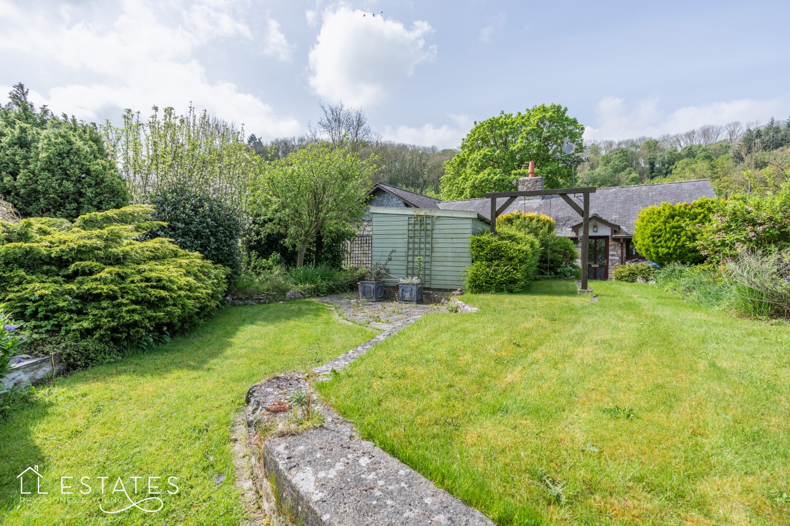 4 bed detached house for sale in Bont Newydd  - Property Image 16