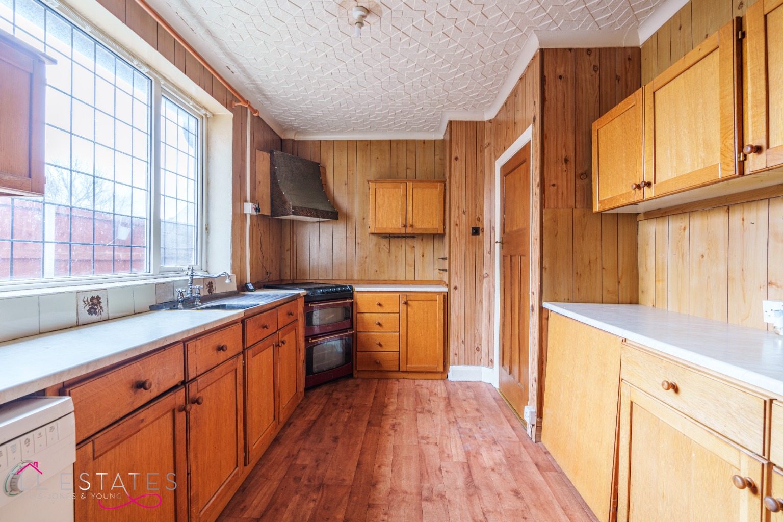 4 bed detached bungalow for sale, Prestatyn  - Property Image 2