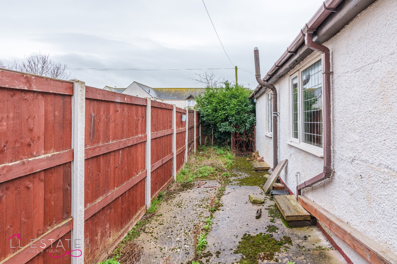 4 bed detached bungalow for sale, Prestatyn  - Property Image 13