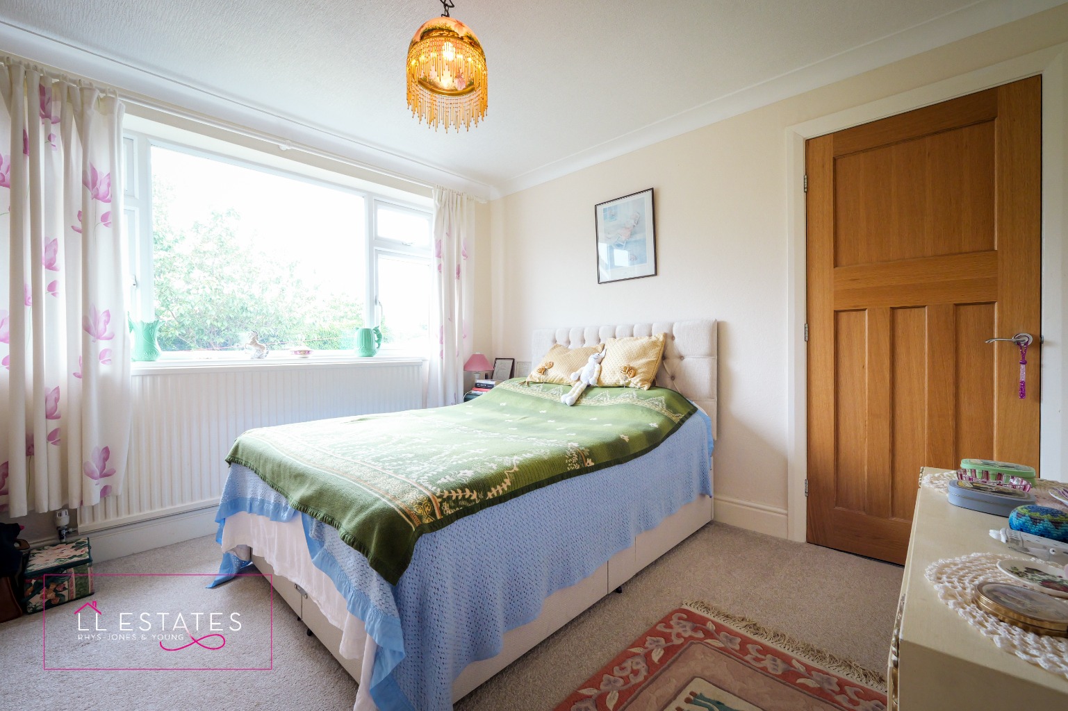 3 bed detached bungalow for sale in Victoria Road, Prestatyn  - Property Image 6