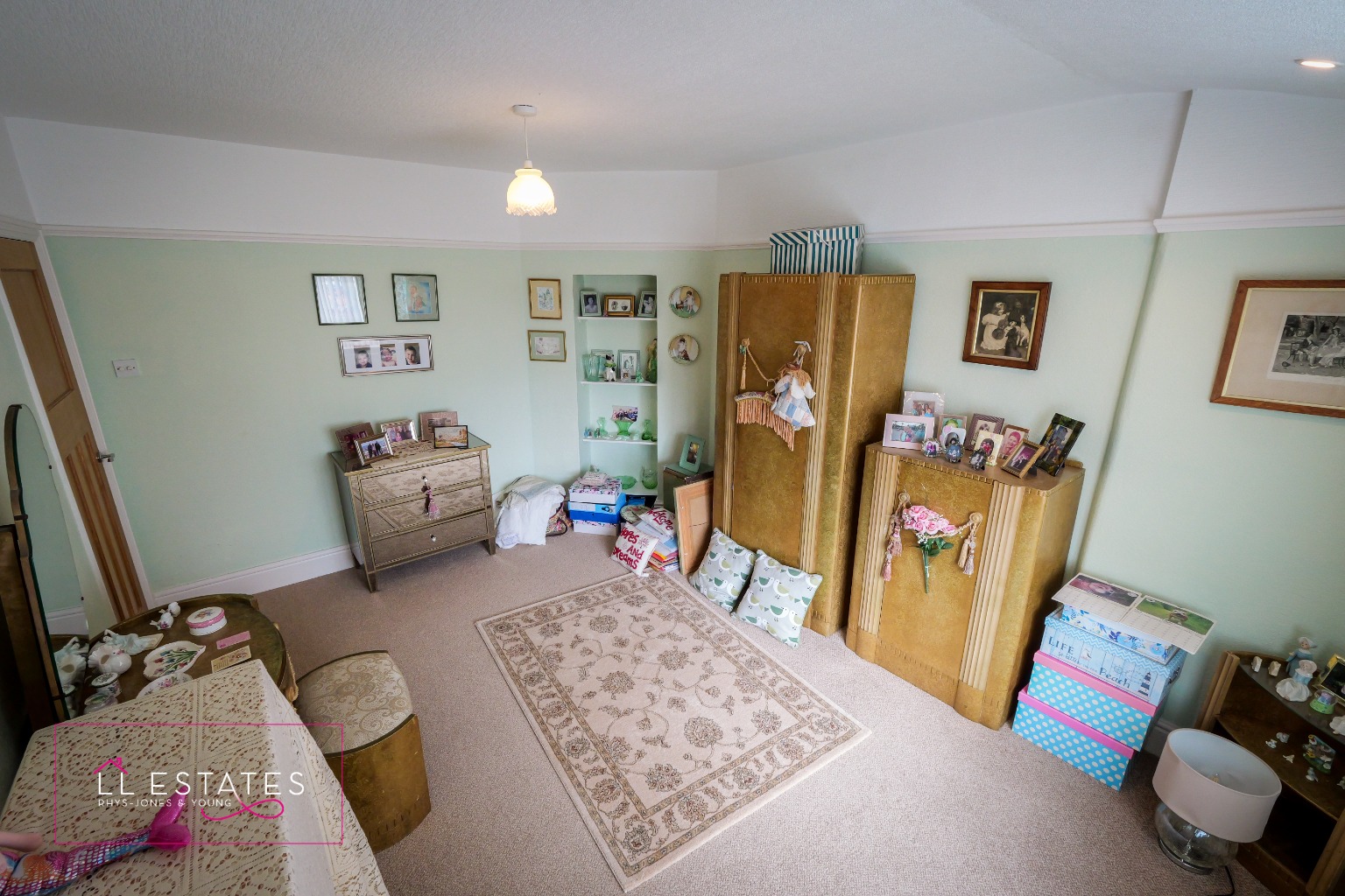 3 bed detached bungalow for sale in Victoria Road, Prestatyn  - Property Image 7