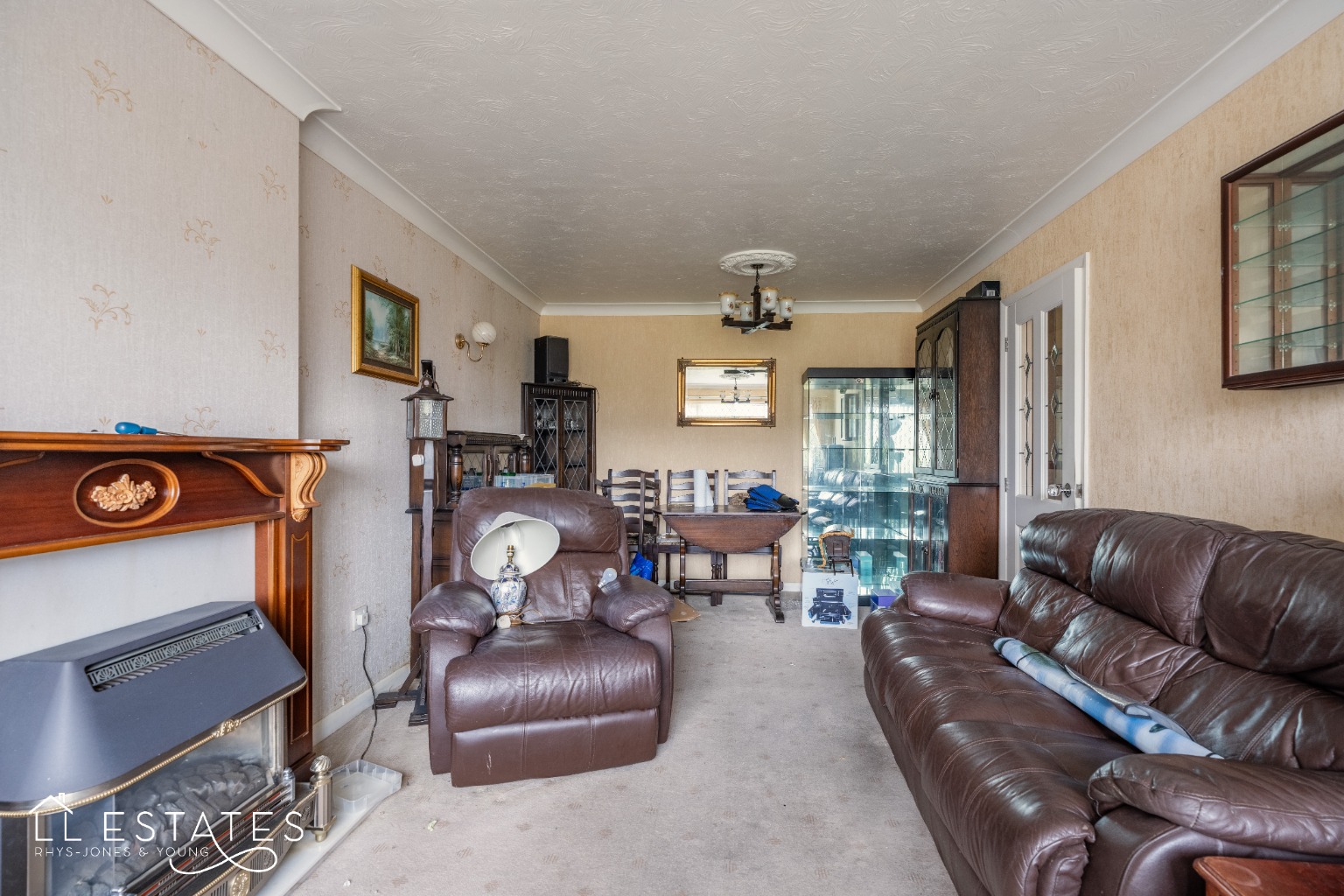 2 bed semi-detached bungalow for sale in Trem Cinmel, Abergele  - Property Image 3