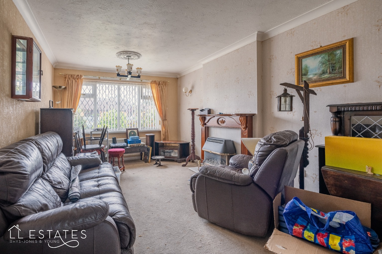 2 bed semi-detached bungalow for sale in Trem Cinmel, Abergele  - Property Image 2