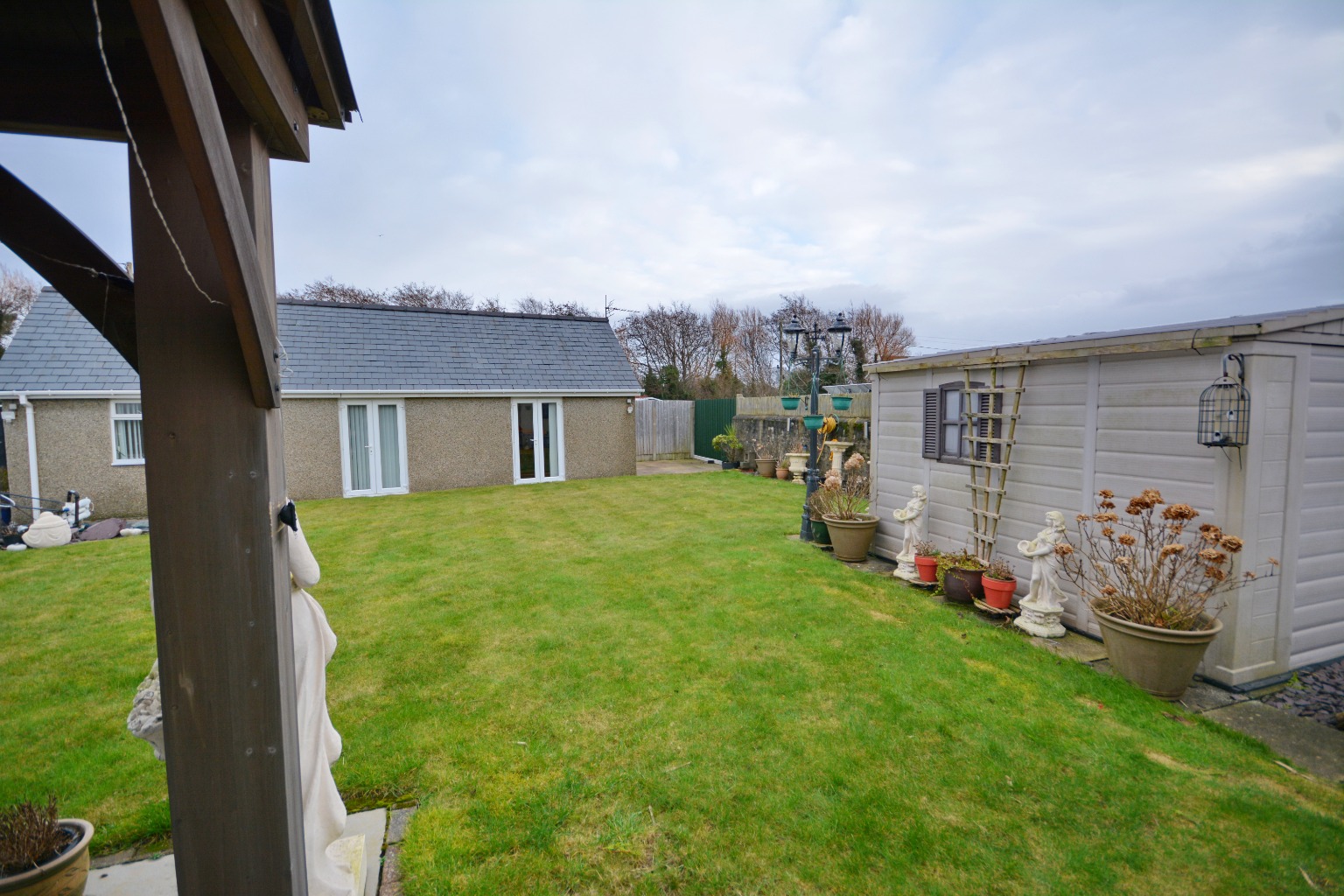 4 bed detached bungalow for sale, Porthmadog  - Property Image 5