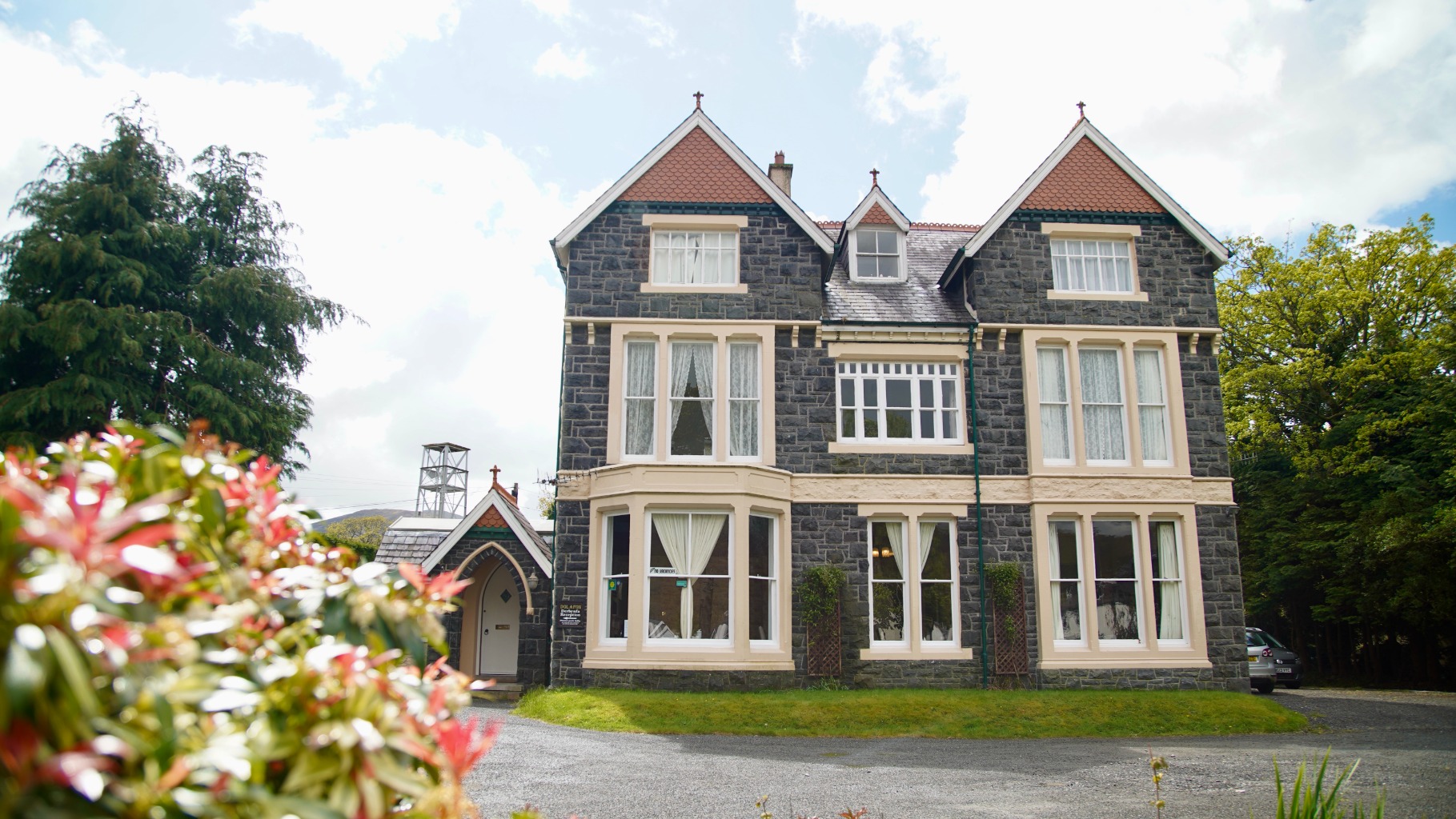 7 bed detached house for sale in High Street, Caernarfon  - Property Image 2