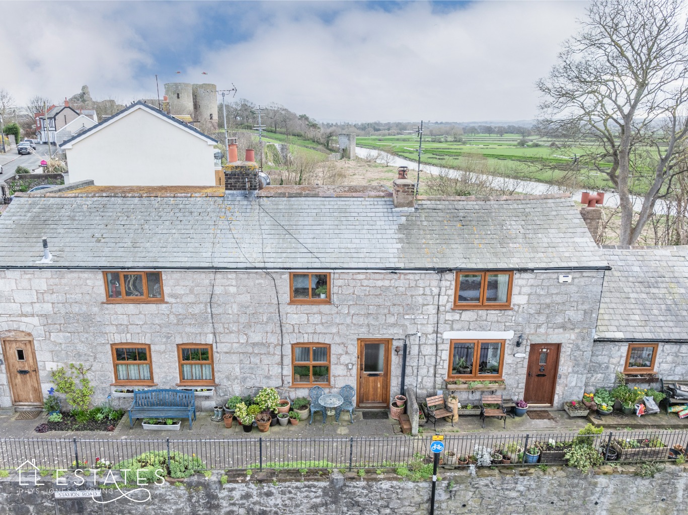 2 bed terraced house for sale in High Street, Denbighshire  - Property Image 1