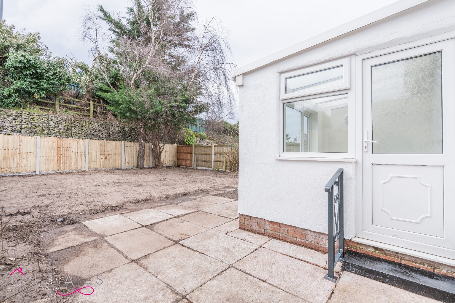 2 bed bungalow for sale in Birch Grove, Rhyl  - Property Image 5