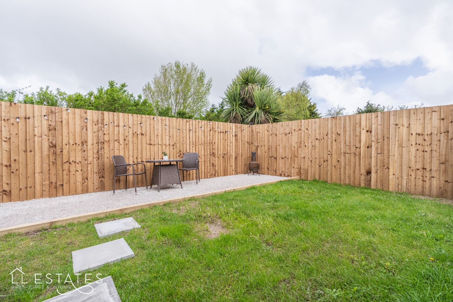 2 bed detached bungalow for sale in Regent Road, Rhyl  - Property Image 13