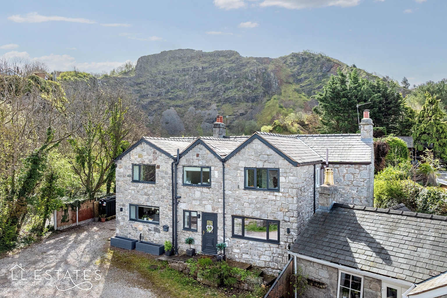 5 bed detached house for sale, Denbighshire  - Property Image 1