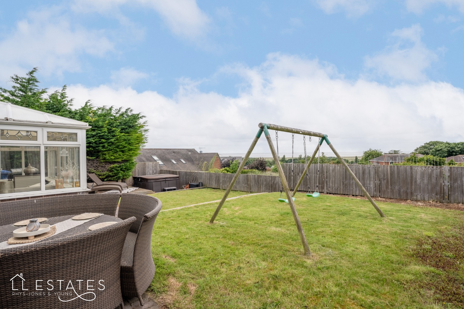 5 bed detached house for sale in Parc Aberconwy, Denbighshire  - Property Image 14