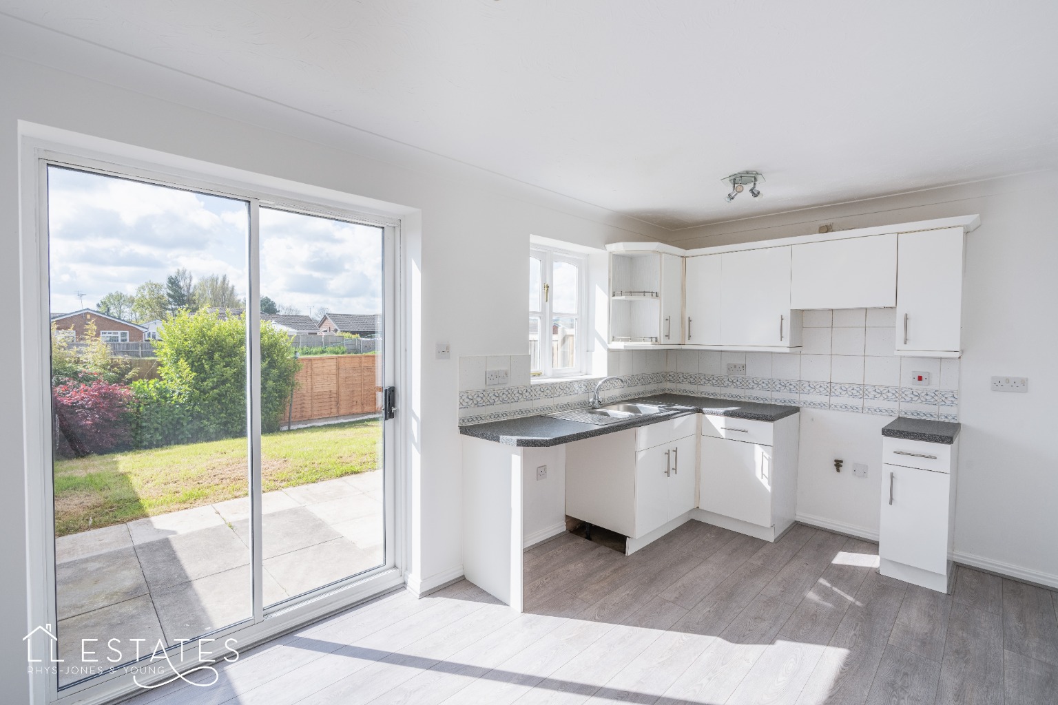 3 bed semi-detached house for sale in Llys Elinor  - Property Image 3