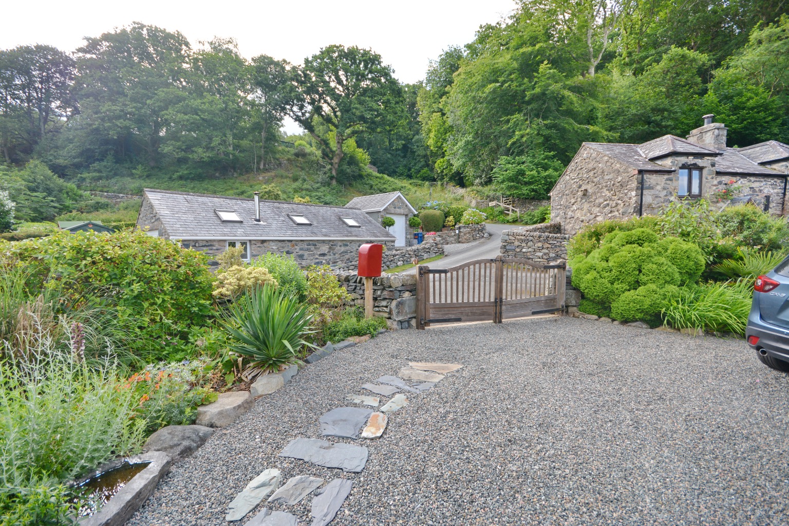 1 bed cottage for sale, Llanbedr  - Property Image 2