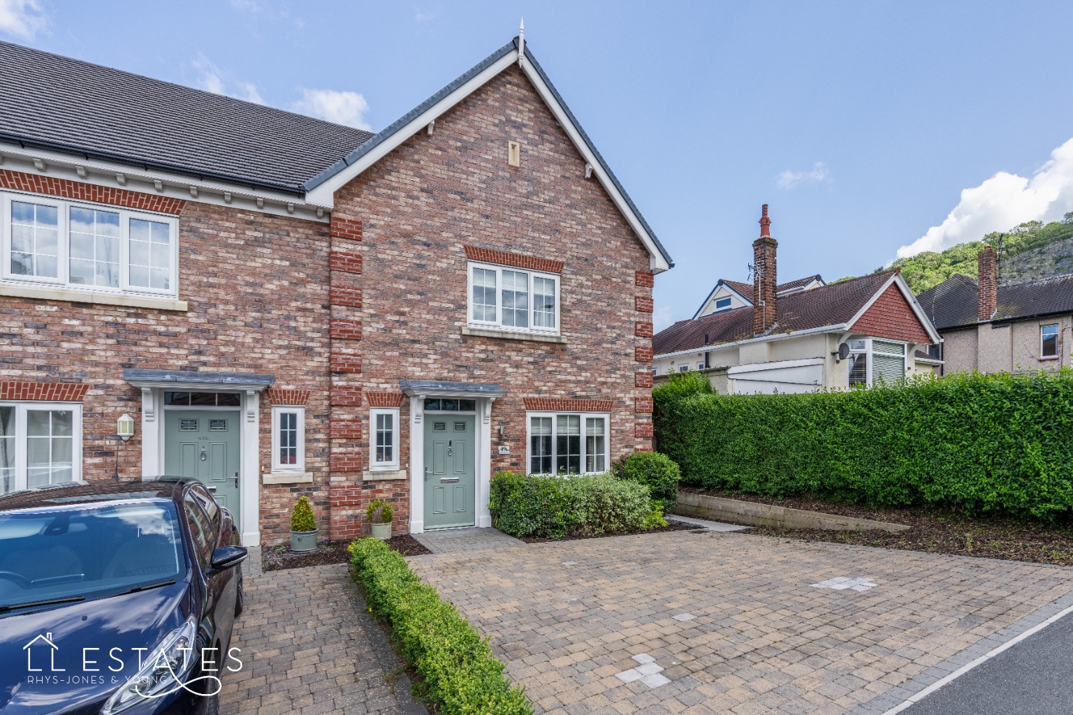 3 bed semi-detached house for sale in The Avenue, Prestatyn  - Property Image 1