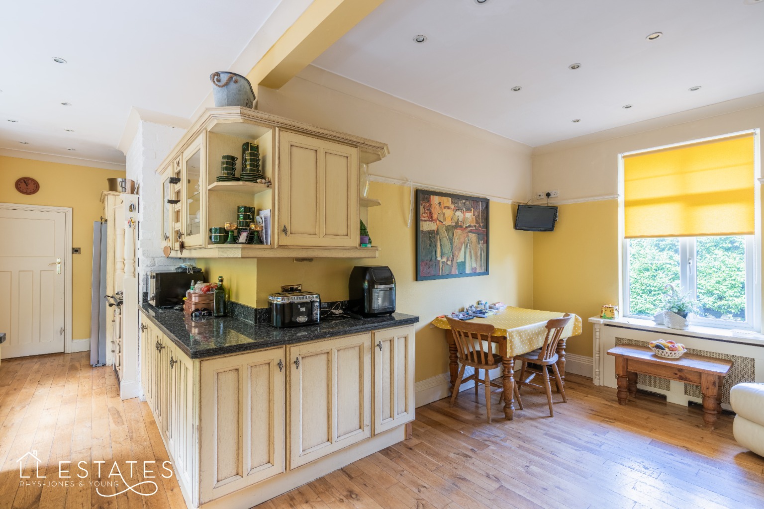 4 bed detached house for sale, Denbighshire  - Property Image 6