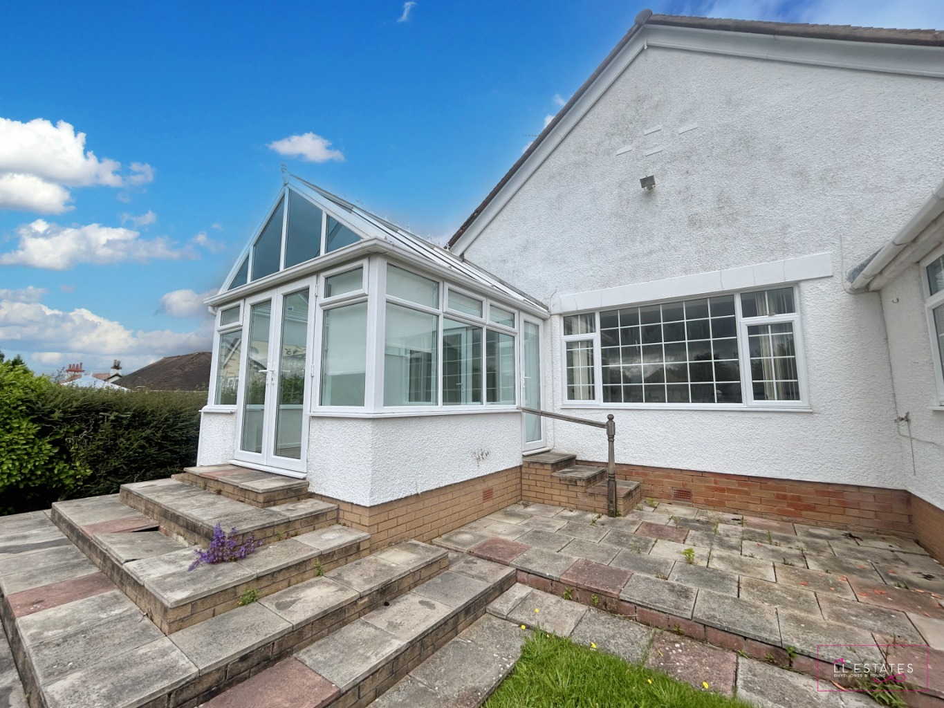 2 bed detached bungalow for sale in Plas Uchaf Avenue  - Property Image 11