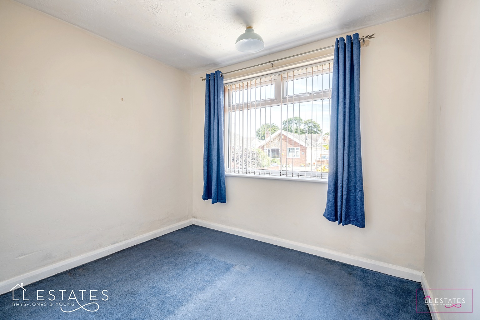 2 bed detached bungalow for sale in The Meadows, Prestatyn  - Property Image 7