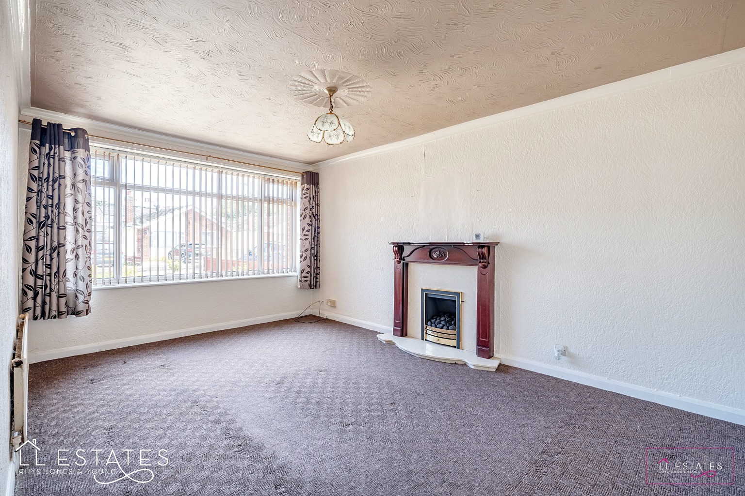 2 bed detached bungalow for sale in The Meadows, Prestatyn  - Property Image 6