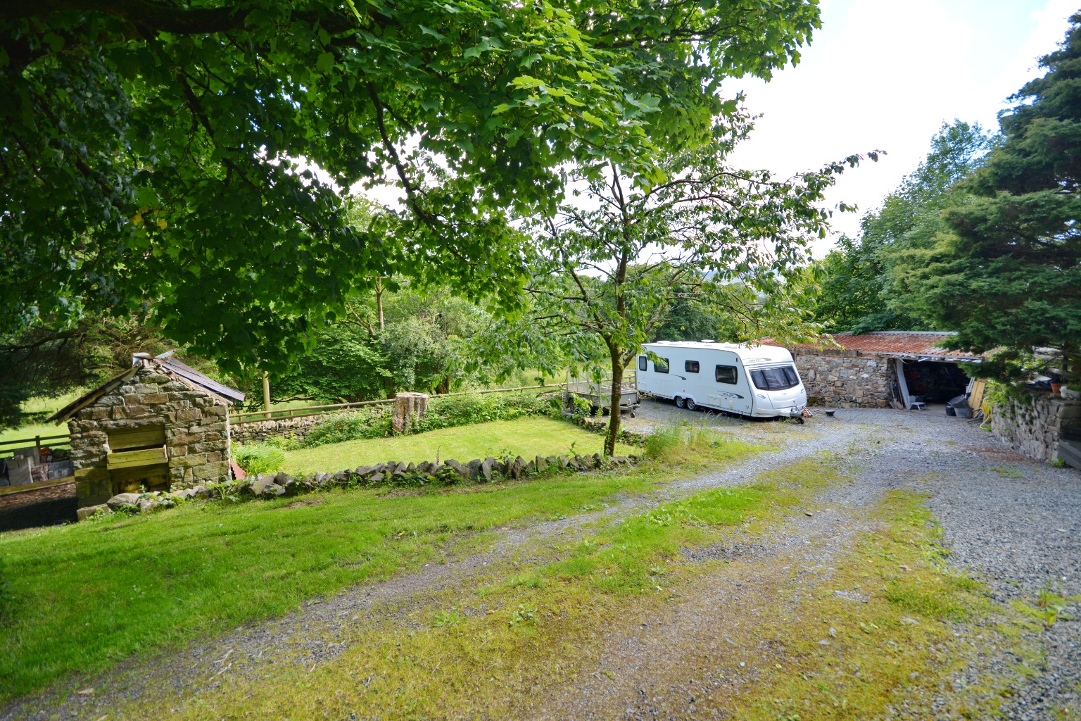 5 bed detached house for sale, Blaenau Ffestiniog  - Property Image 9