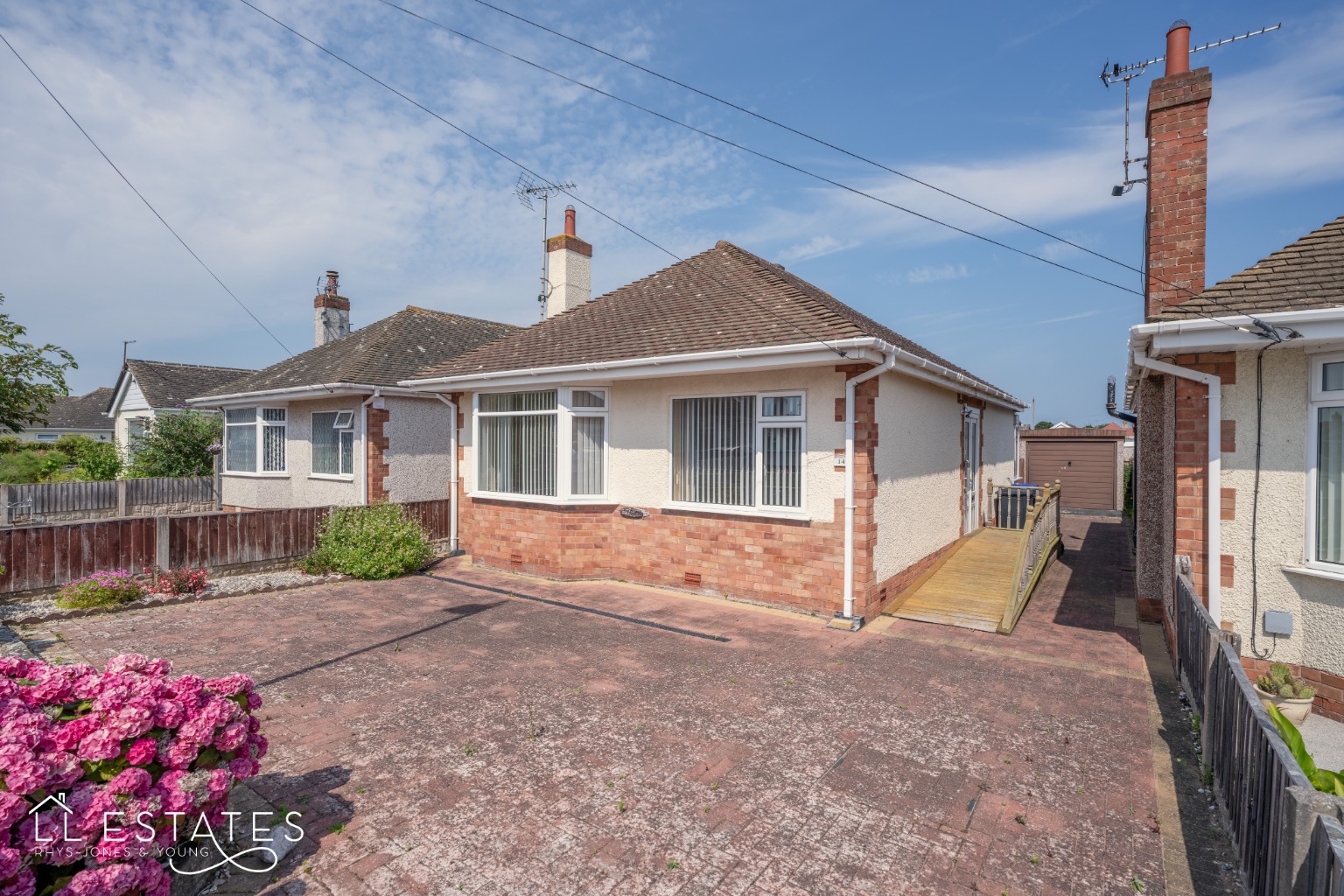 2 bed detached bungalow for sale in Garnett Drive, Prestatyn  - Property Image 1