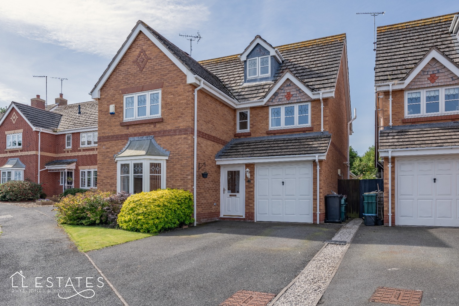 4 bed detached house for sale in Tanllwyfan, Colwyn Bay  - Property Image 1