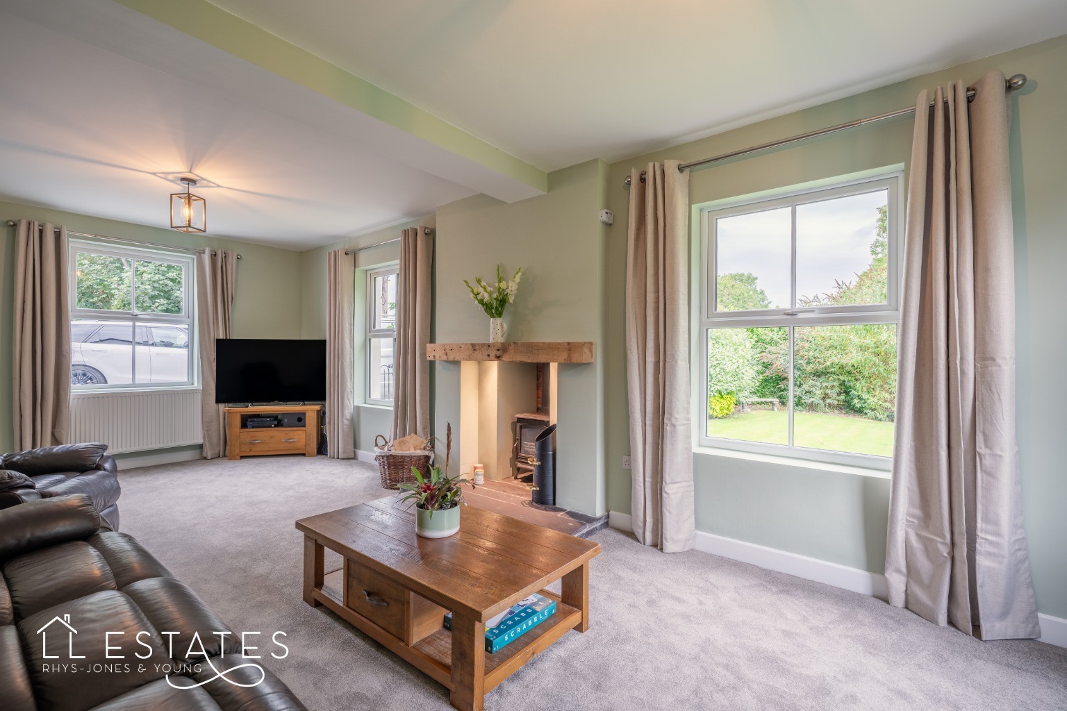 3 bed country house for sale in Lower Denbigh Road, St. Asaph  - Property Image 5