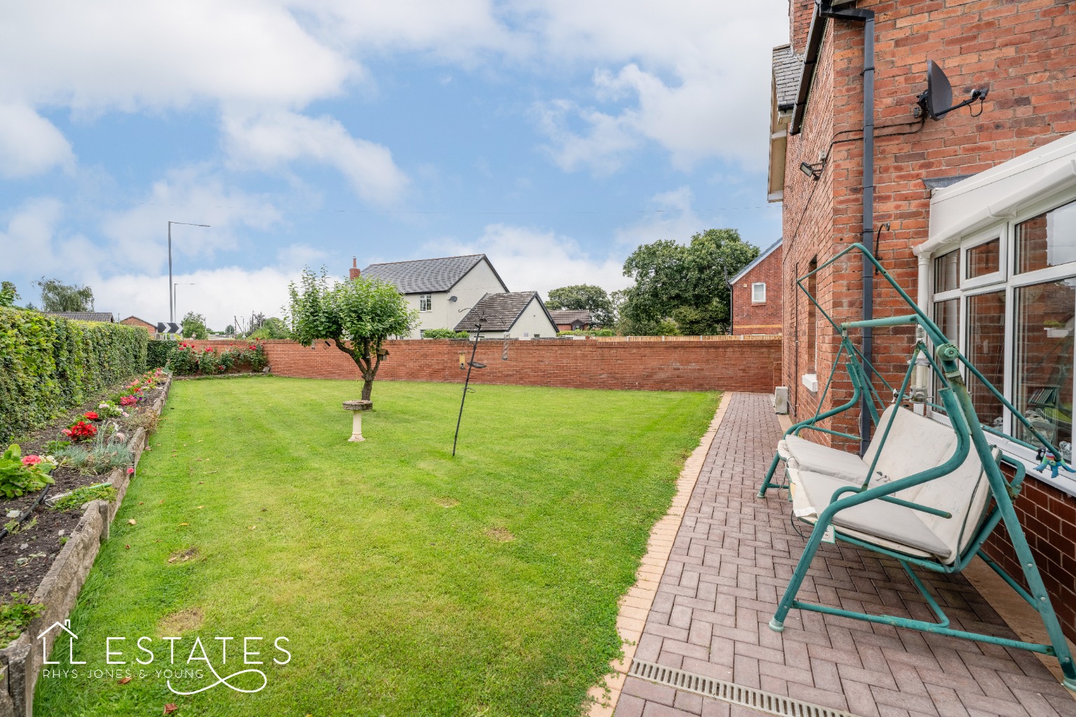 3 bed detached house for sale, Denbighshire  - Property Image 2