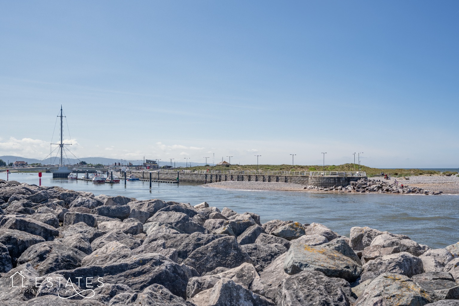 4 bed for sale in Marlborough Grove, Rhyl  - Property Image 9