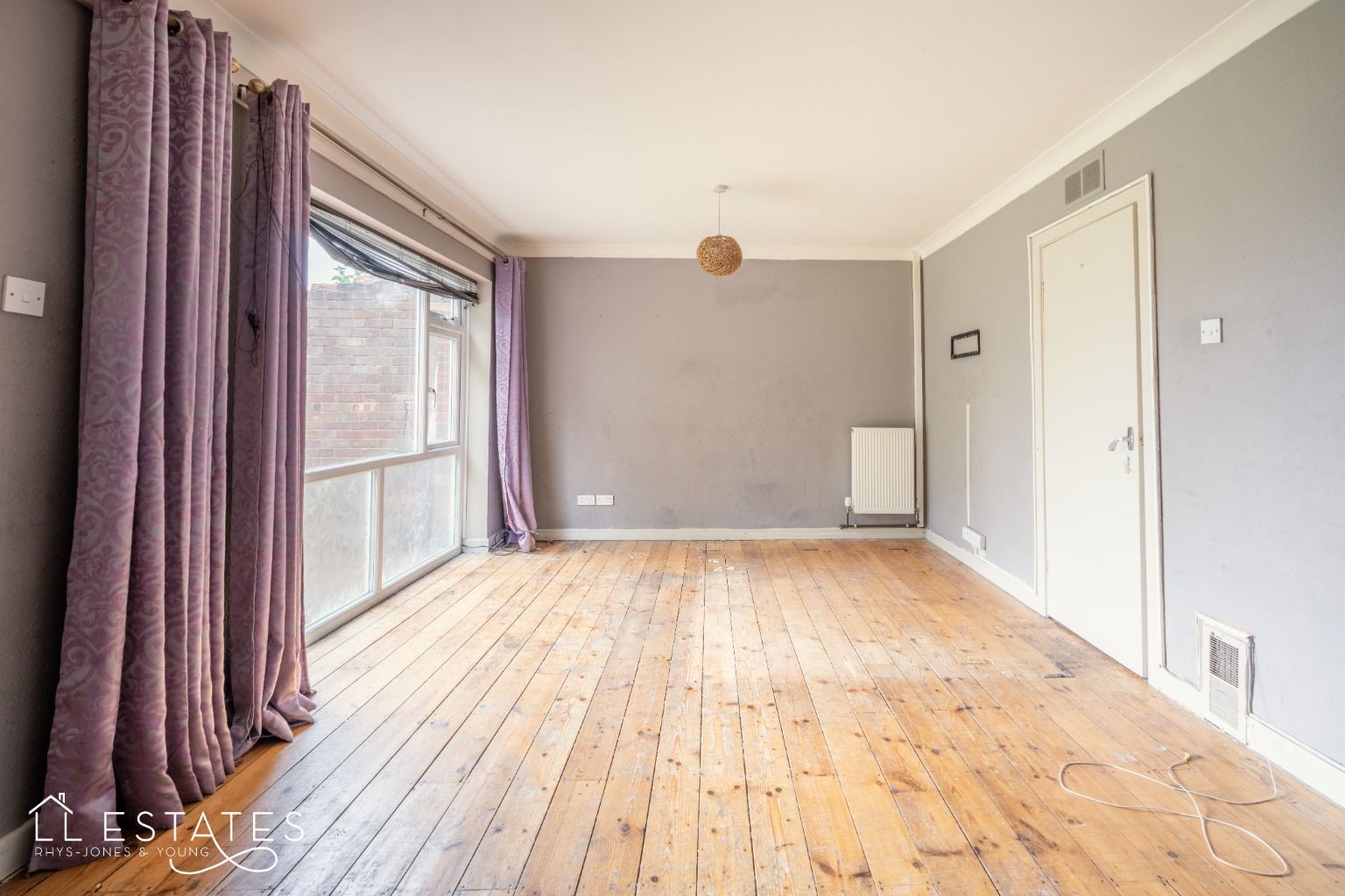 3 bed end of terrace house for sale in Bryn Court  - Property Image 5