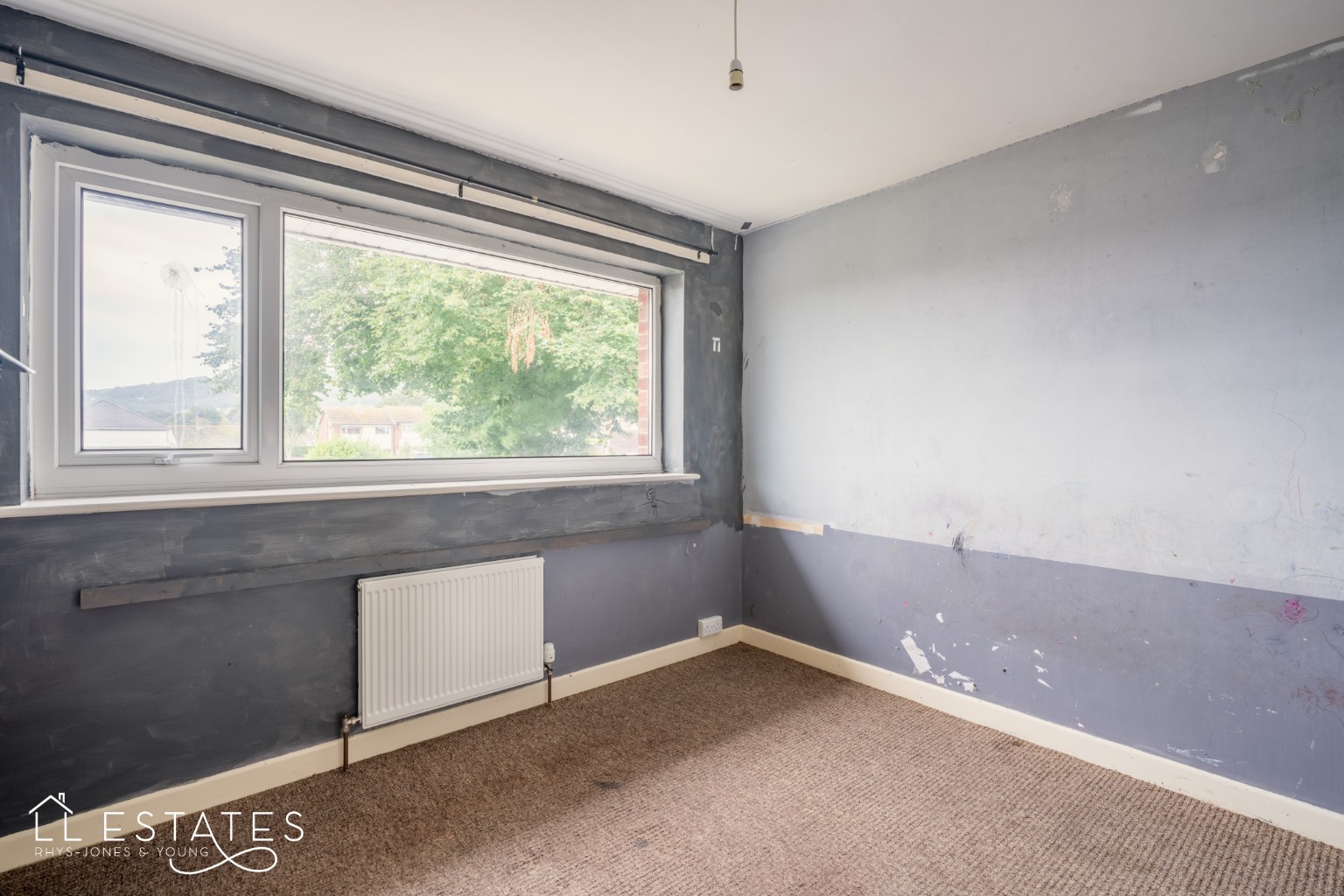 3 bed end of terrace house for sale in Bryn Court  - Property Image 8