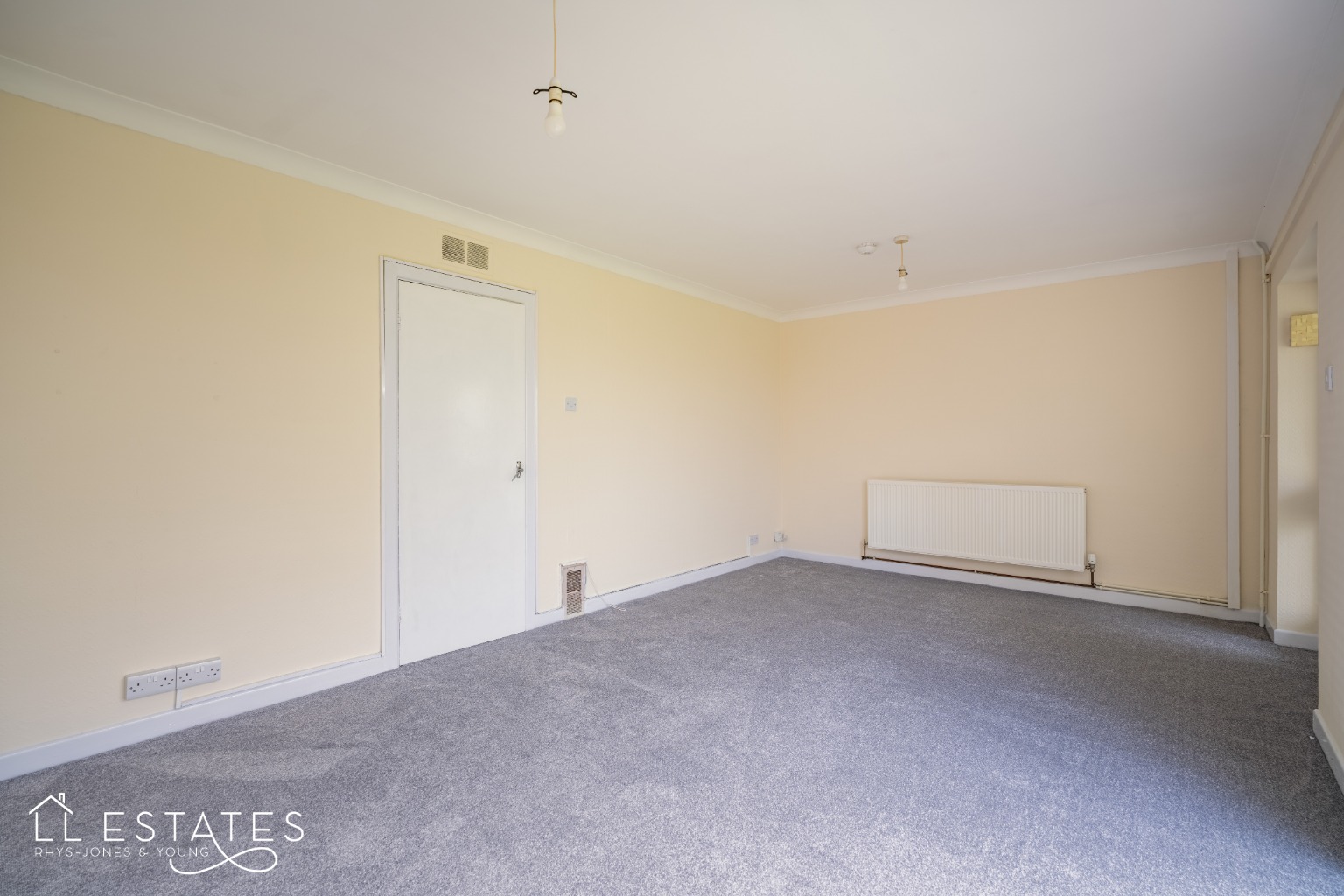 3 bed end of terrace house for sale in Bryn Court, Prestatyn  - Property Image 6