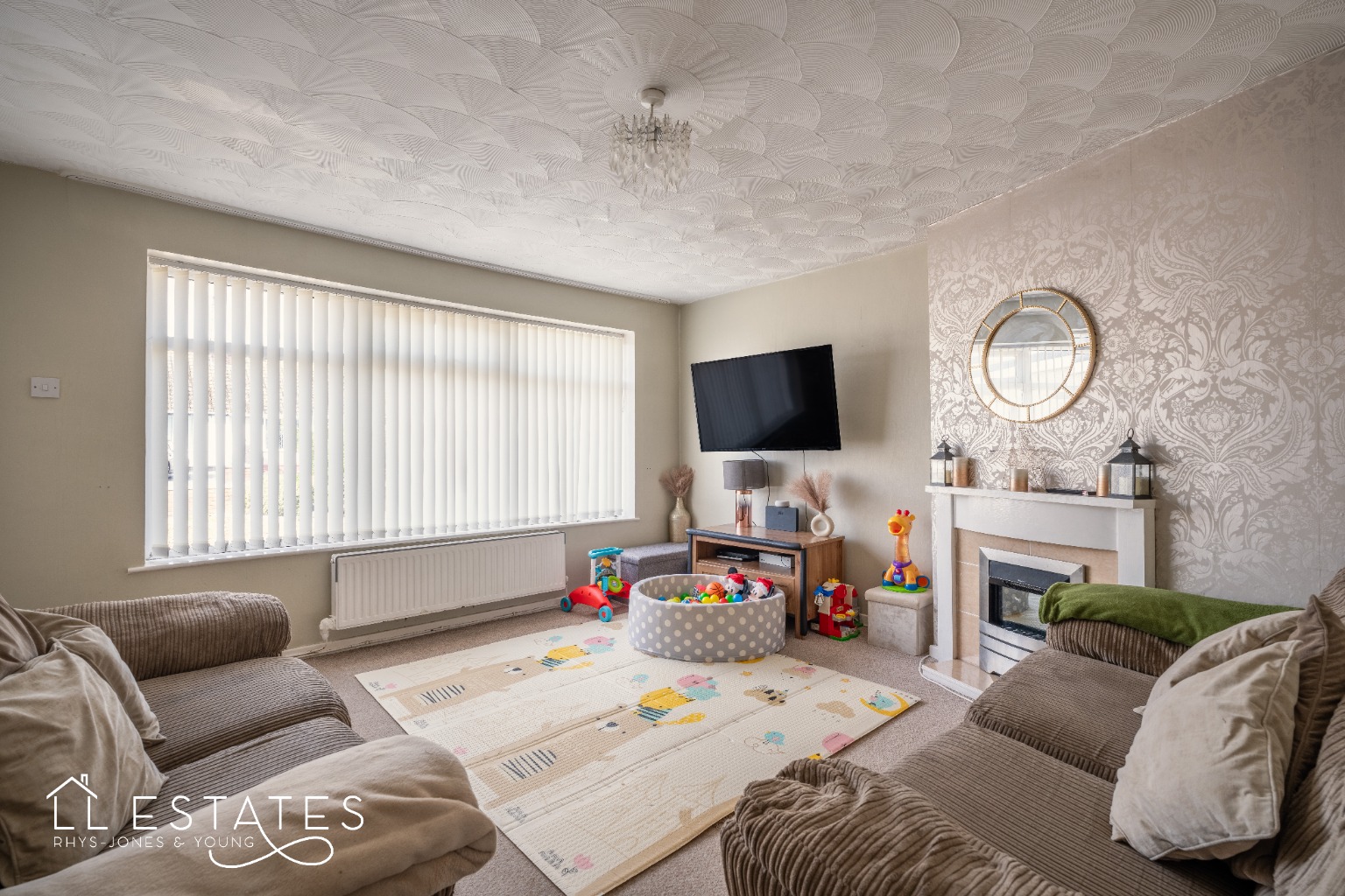 2 bed semi-detached bungalow for sale in Salisbury Drive, Prestatyn  - Property Image 4