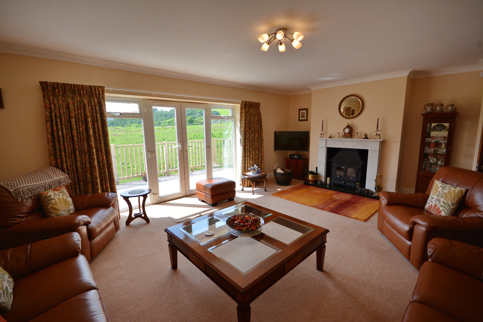 5 bed detached bungalow for sale in Tafarn Y Fedw, Llanrwst  - Property Image 4