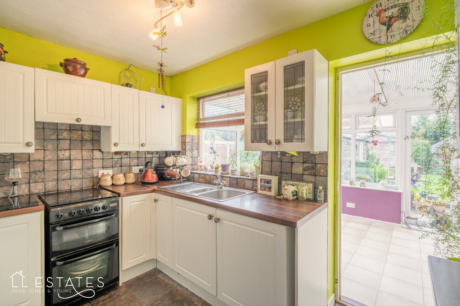 3 bed detached house for sale in Second Avenue, Prestatyn  - Property Image 5