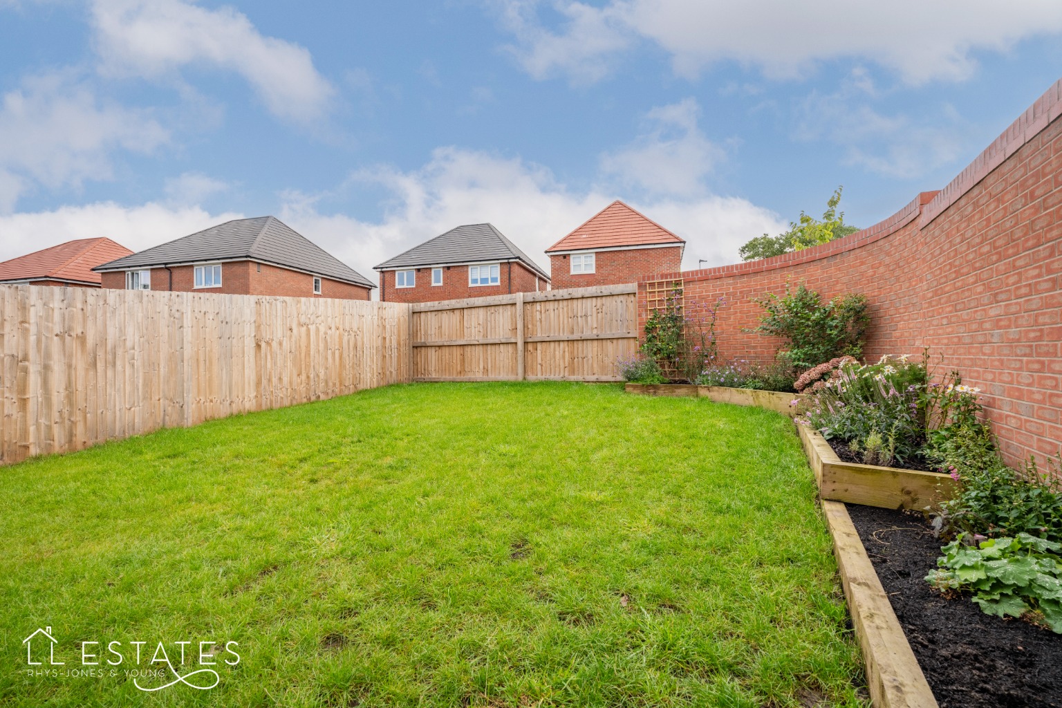 3 bed detached house for sale, St. Asaph  - Property Image 2