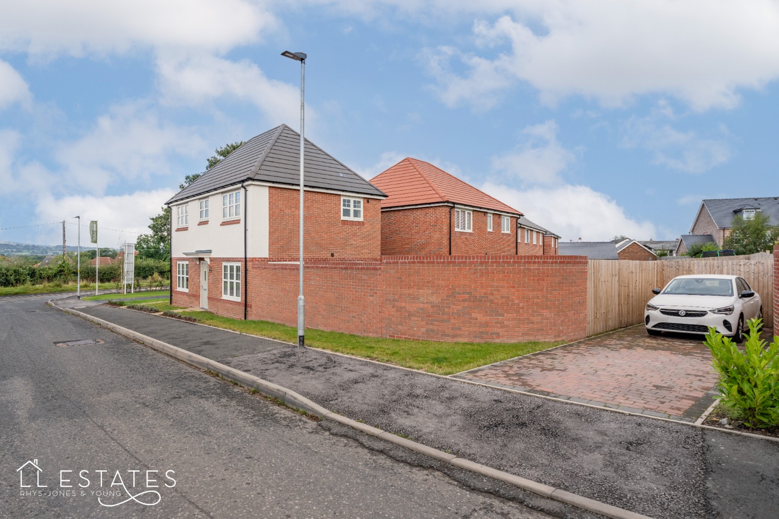 3 bed detached house for sale, St. Asaph  - Property Image 12