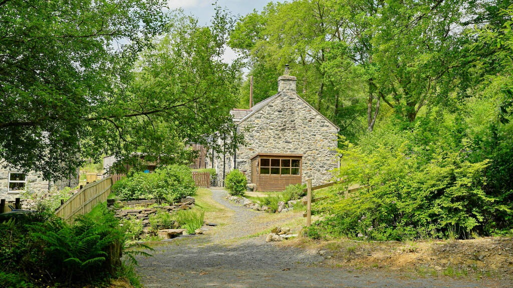 3 bed cottage for sale, Dolgellau  - Property Image 17