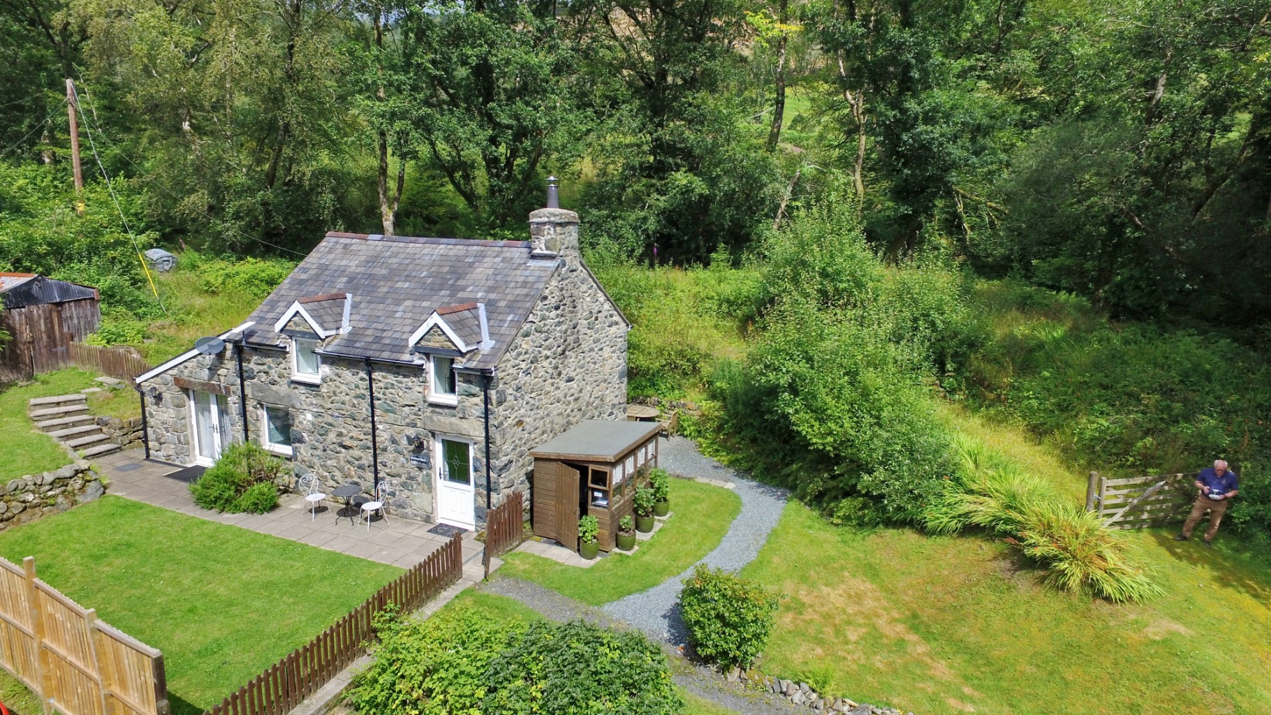 3 bed cottage for sale, Dolgellau  - Property Image 1