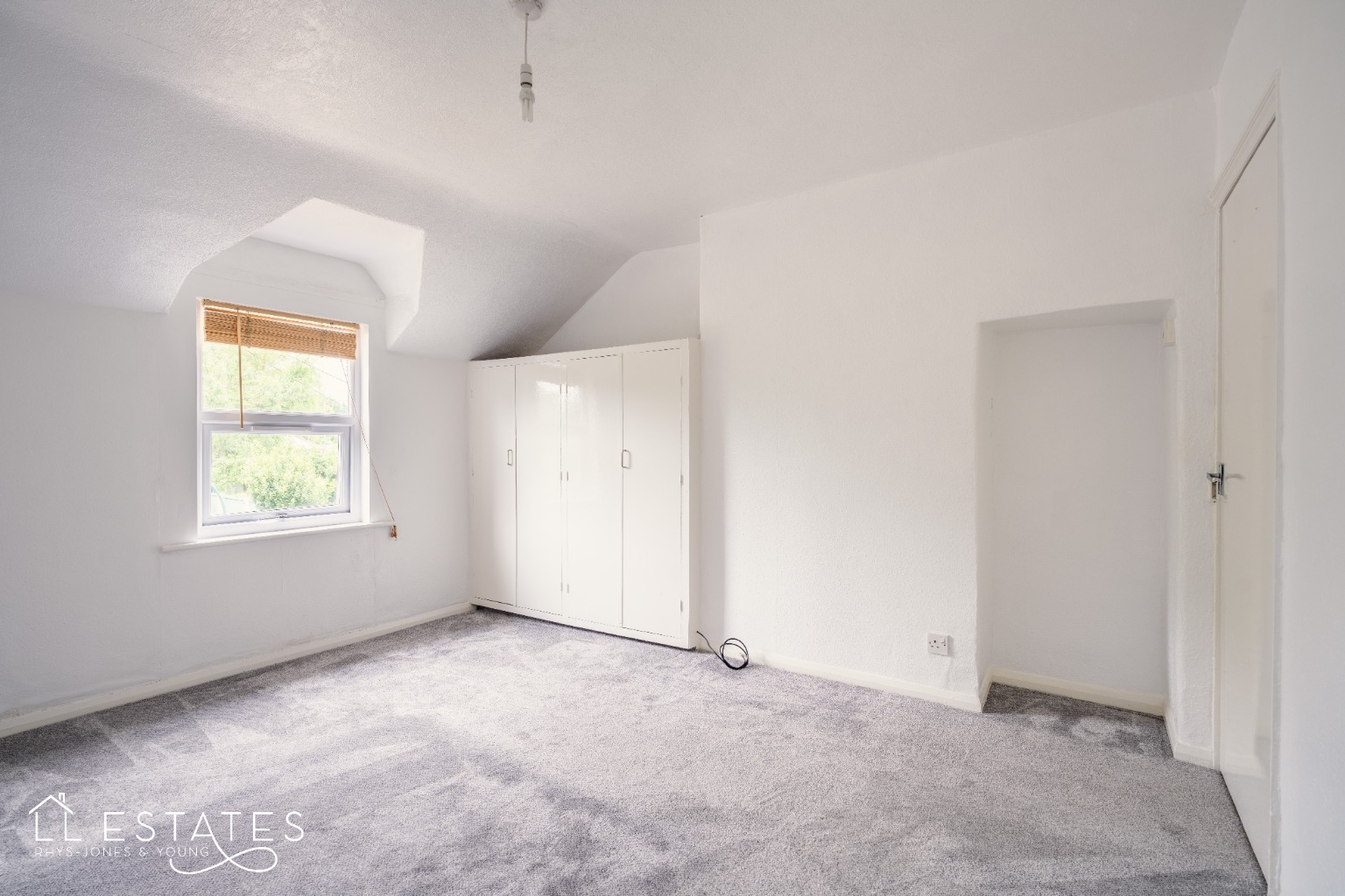 2 bed terraced house for sale in Gwindy Street, Denbighshire  - Property Image 5