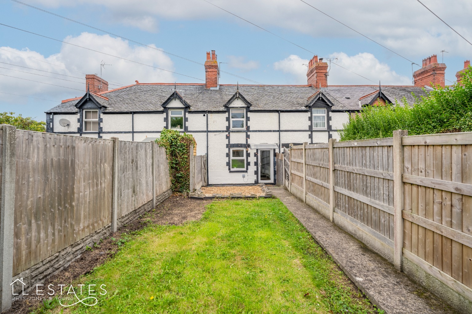 2 bed terraced house for sale in Gwindy Street, Denbighshire  - Property Image 10