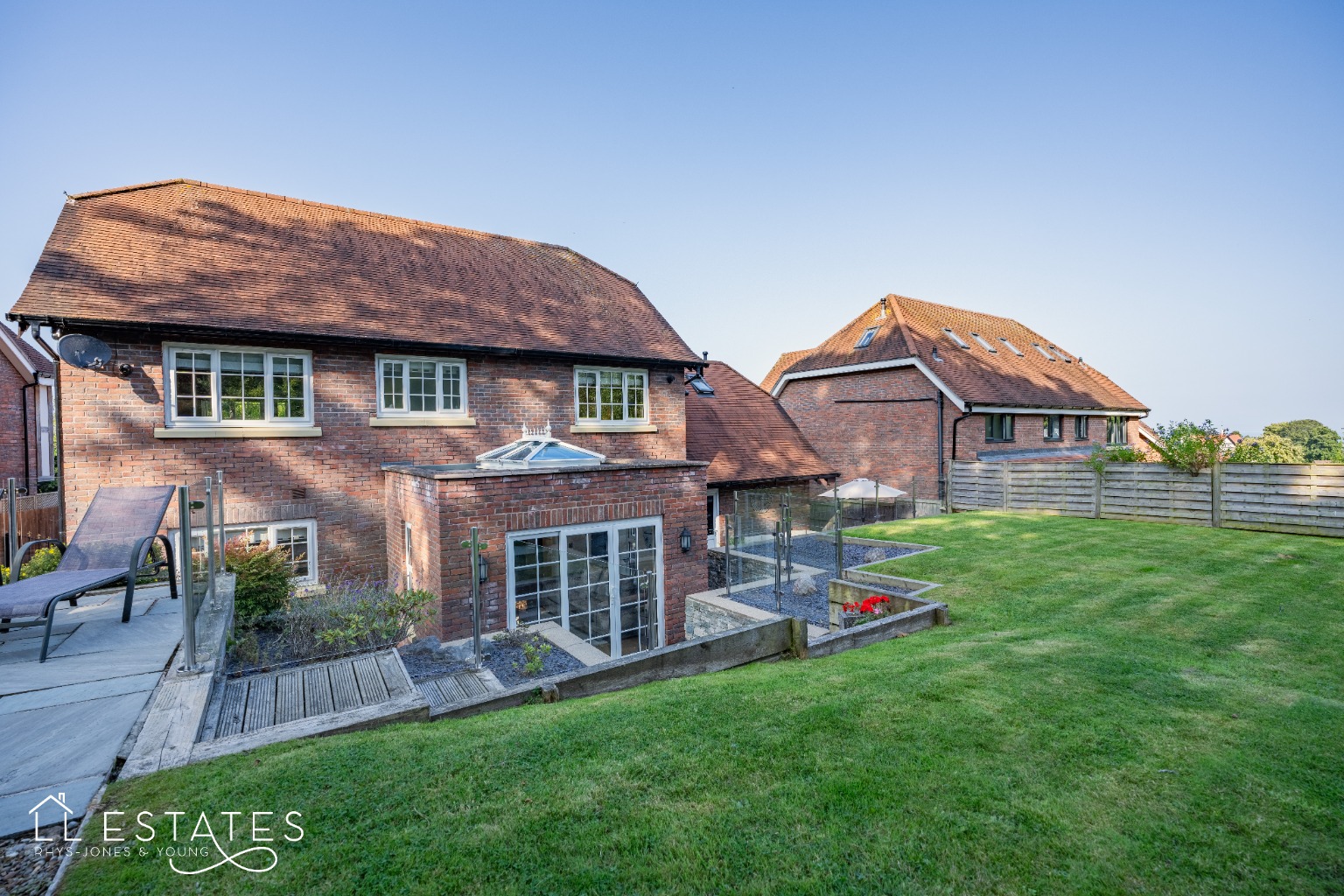 4 bed detached house for sale in Oakwood, Colwyn Bay  - Property Image 17