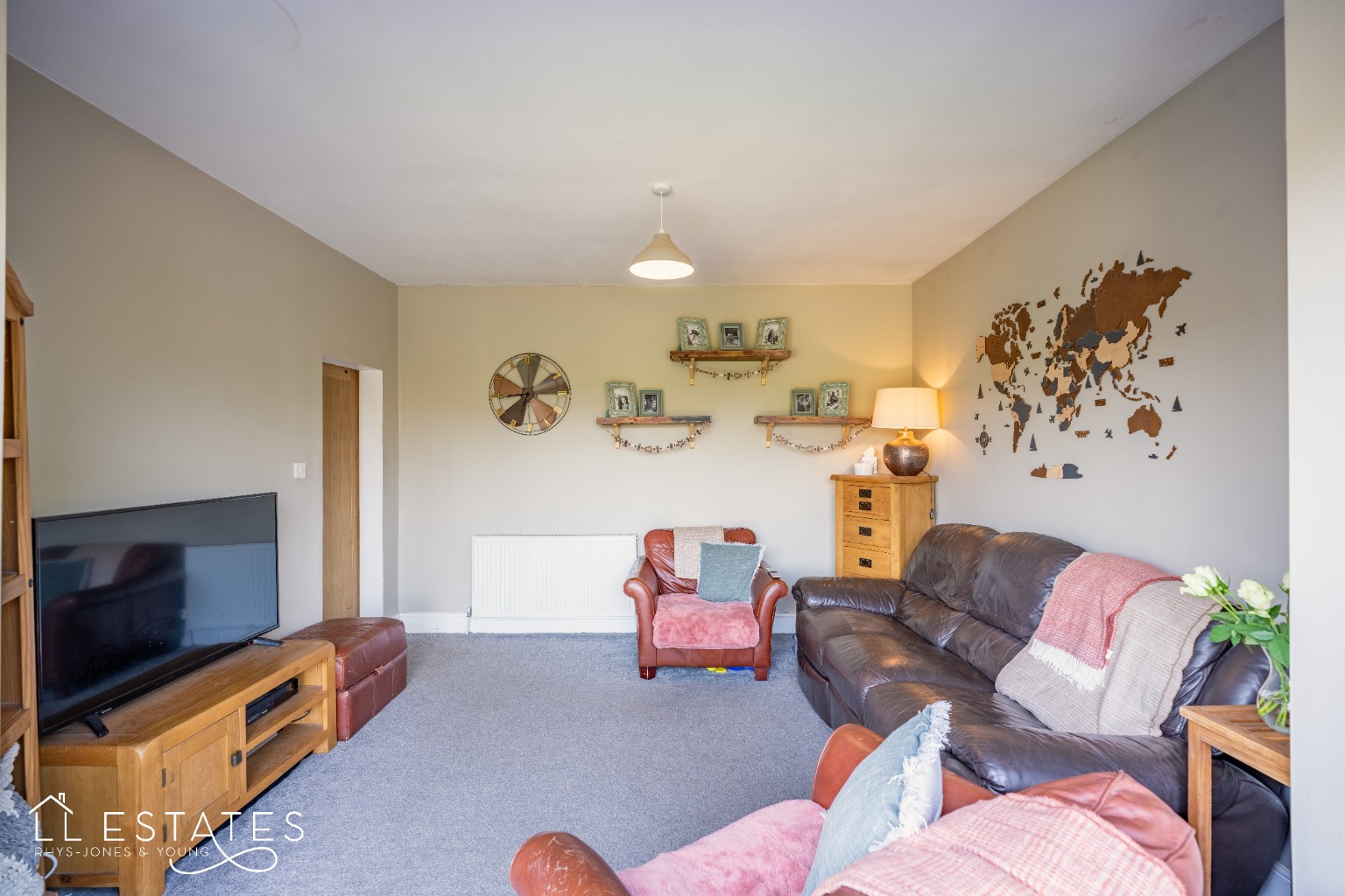 2 bed detached bungalow for sale, Denbighshire  - Property Image 4