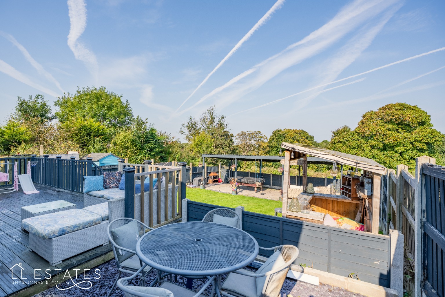 2 bed detached bungalow for sale, Denbighshire  - Property Image 10