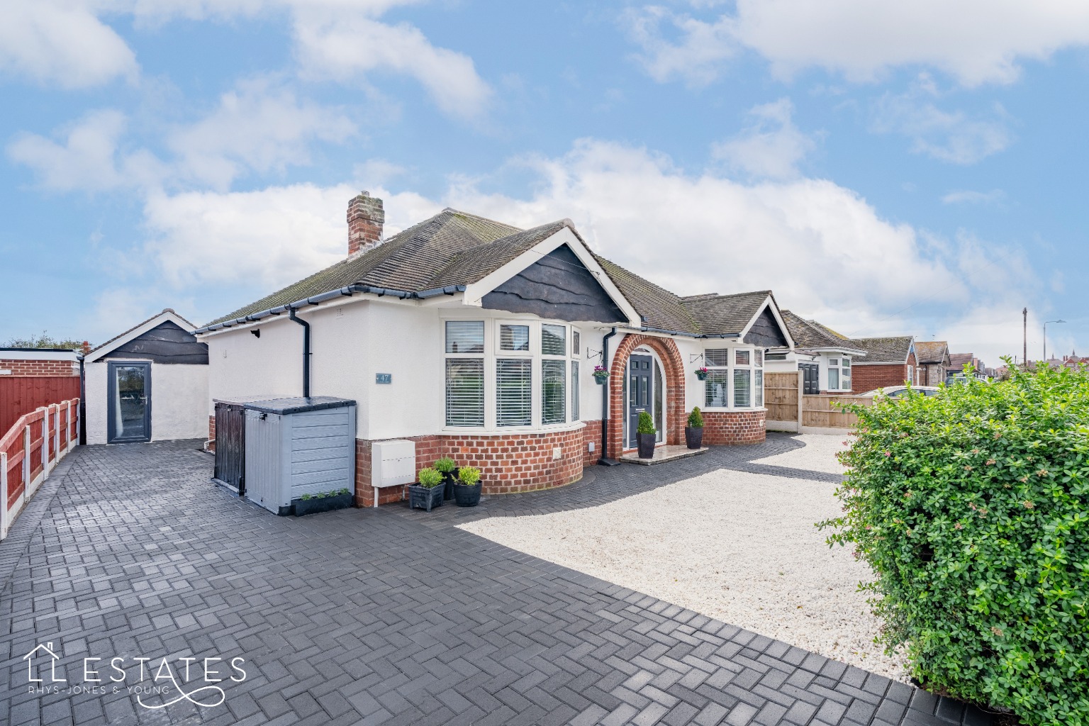 2 bed bungalow for sale in Burns Drive, Rhyl  - Property Image 18